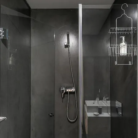 Daire Guestready - La Maison Aires Gouveia *